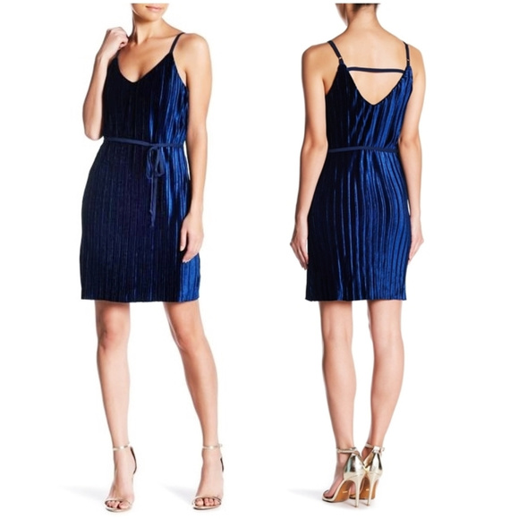 As U Wish Dresses & Skirts - NWT As U Wish Accordion Pleated Velvet Dress S